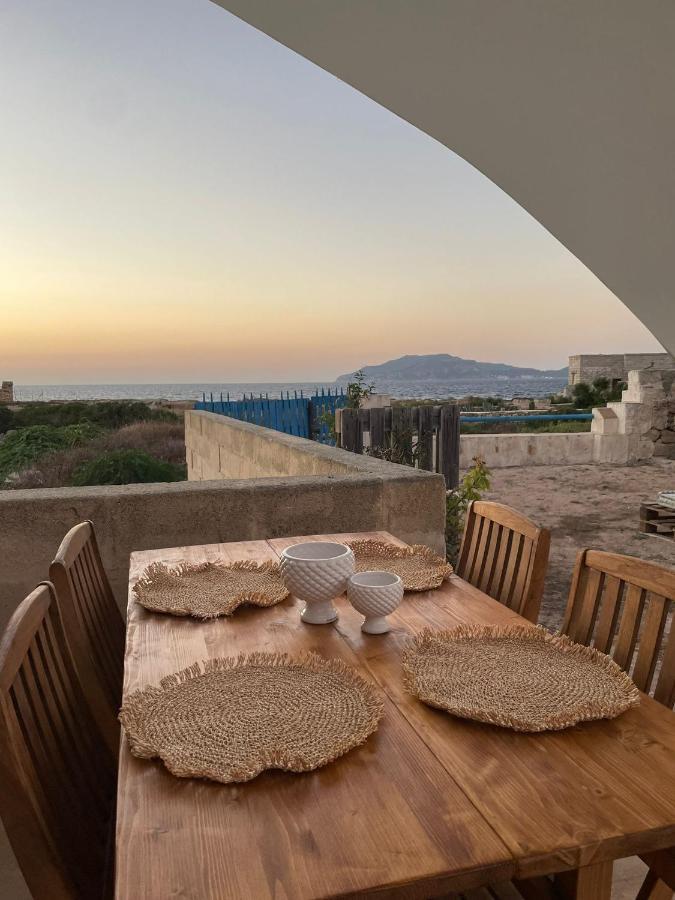 Apartamento La Finestra A Tramontana Favignana Exterior foto