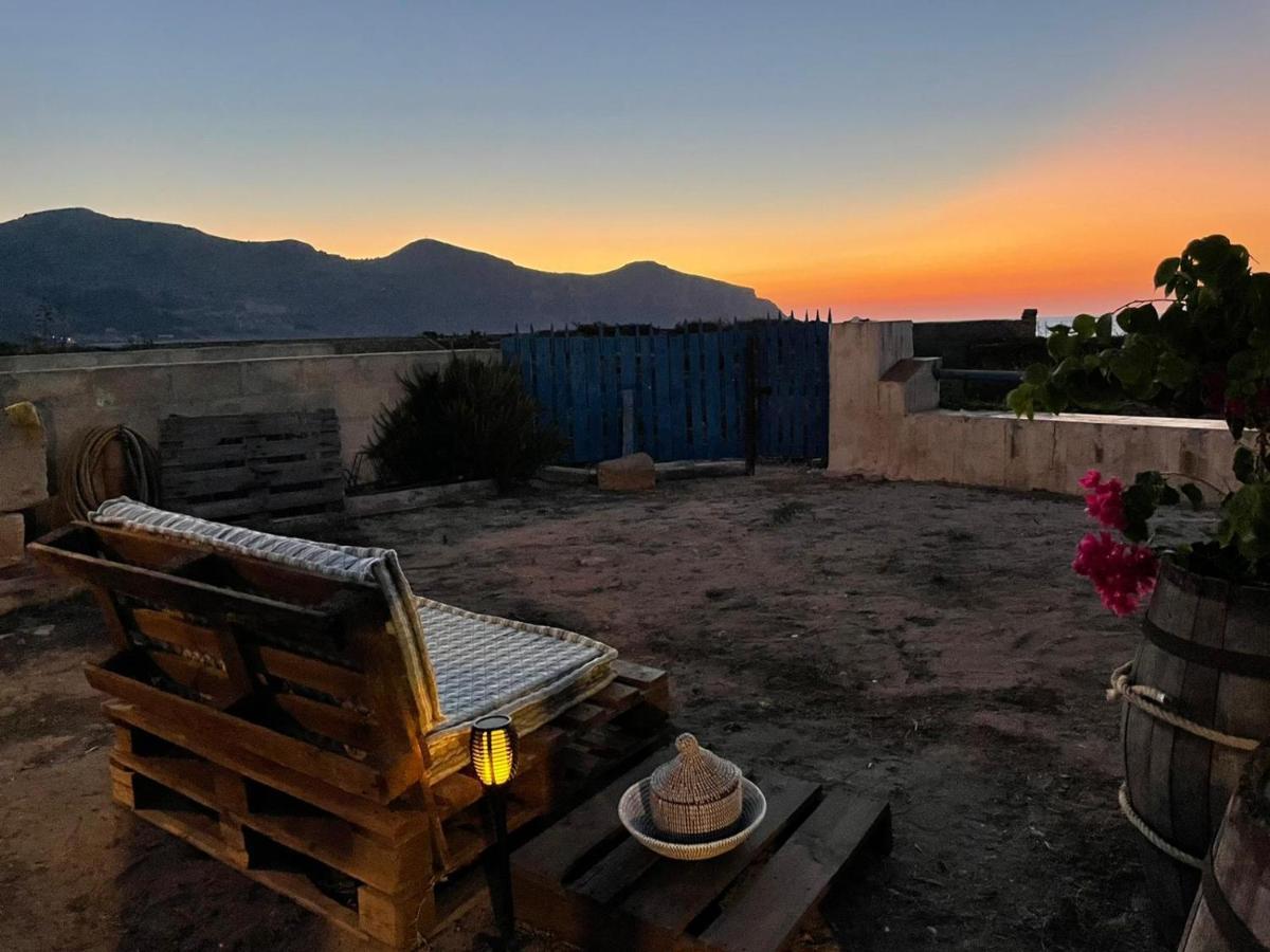 Apartamento La Finestra A Tramontana Favignana Exterior foto