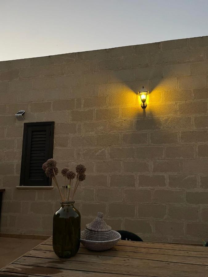 Apartamento La Finestra A Tramontana Favignana Exterior foto